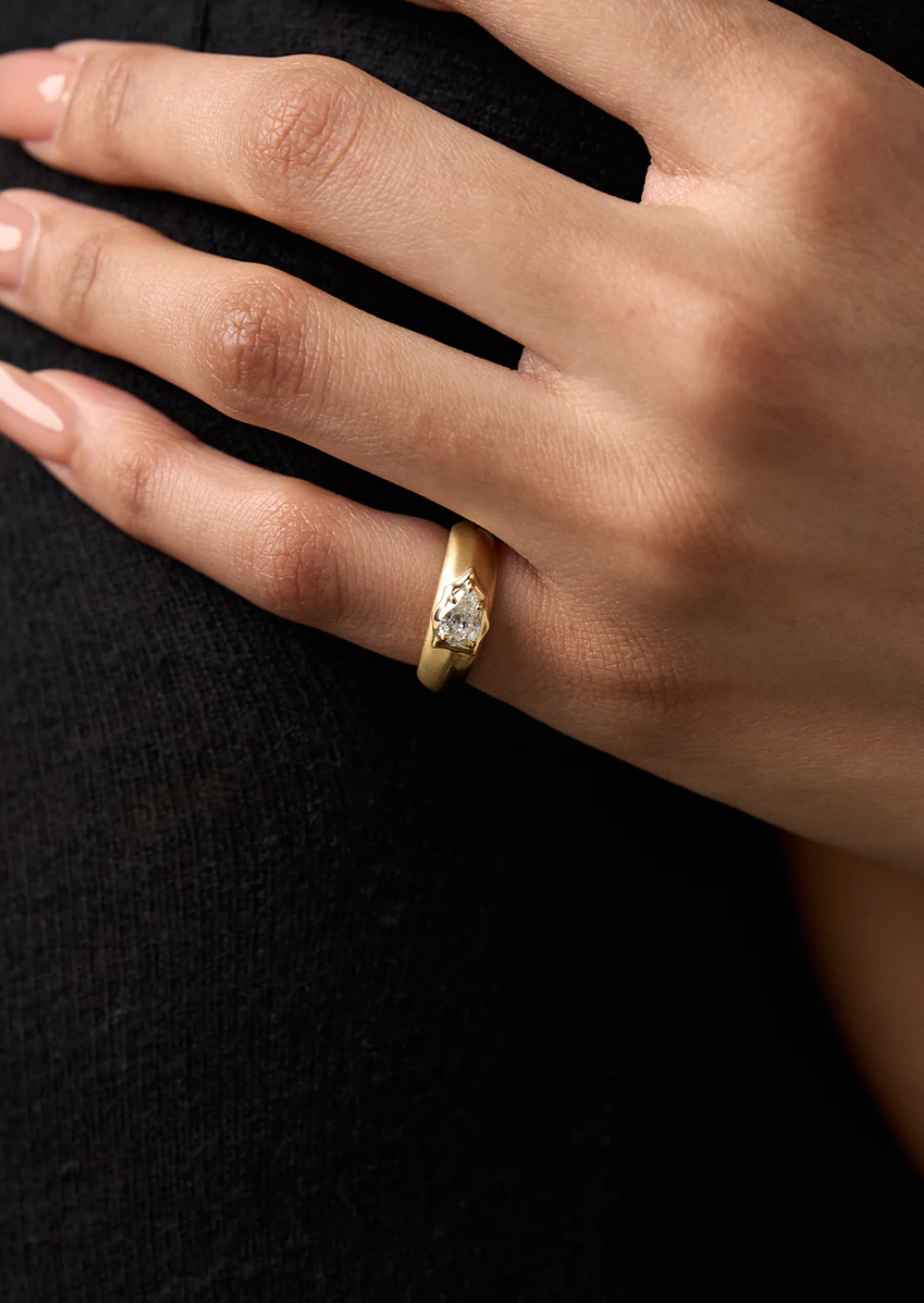 Frankie envoy signet ring